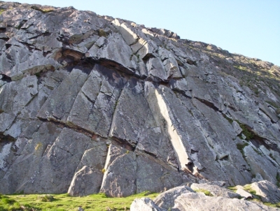 Overhang Wall - Great
Corner catches the sun